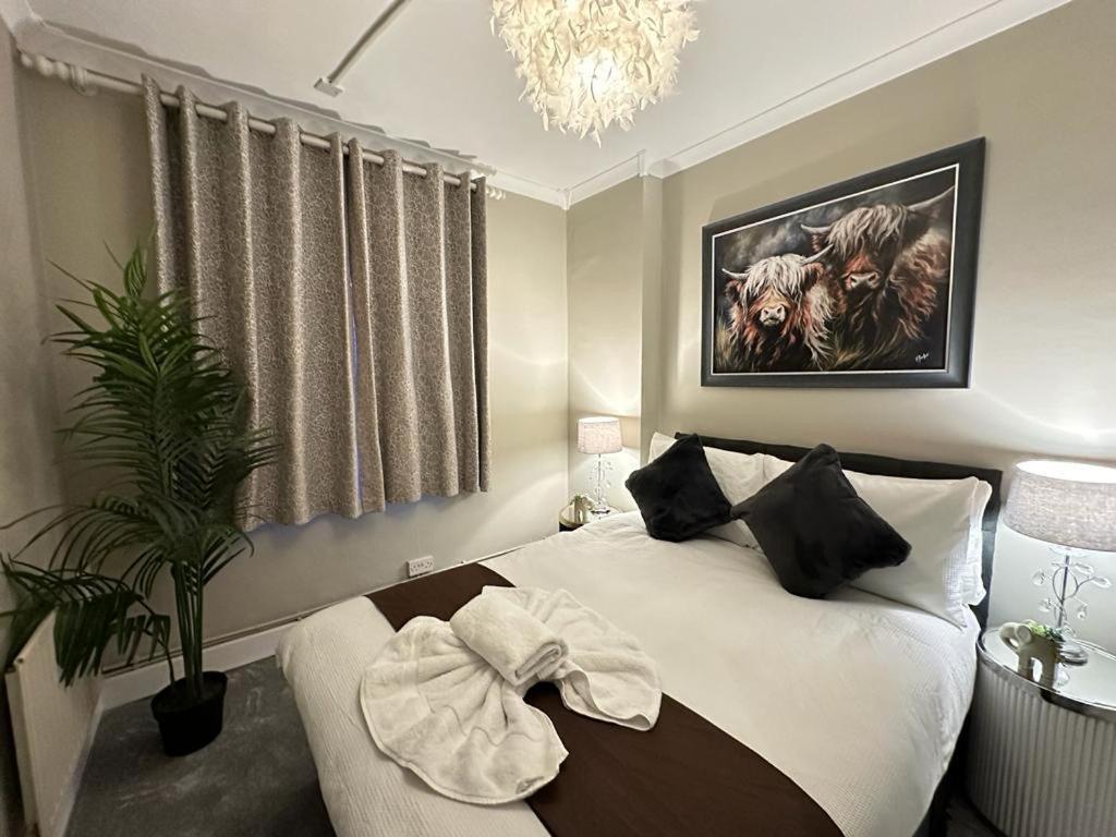 Beautiful Family Apartment London Bagian luar foto